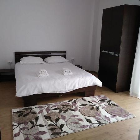 Alexys Residence 4 Яш Екстериор снимка